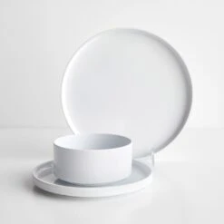 Heller White 12pc Dinnerware Bundle -Furniture Store 100415 2022 main 1 2