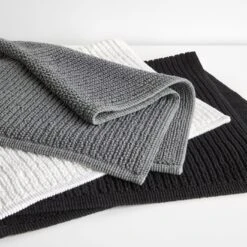 Division Black Bath Mat -Furniture Store 100462 h595030bm 101413 gallery option