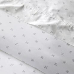 Sashi Geo Gray Duvet Cover -Furniture Store 100476 100477 b513034fs ks qs ts gallery option 1