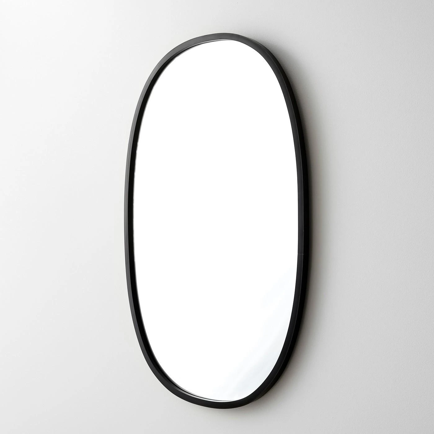 Hub Black Oval Wall Mirror 18" X 24" 5 Hub Black Oval Wall Mirror 18" X 24" - Image 3