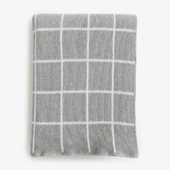 Grid Gray Knit Throw Blanket 13 Grid Gray Knit Throw Blanket -Furniture Store 100791 gallery 1