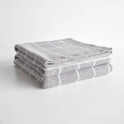 Grid Gray Knit Throw Blanket 14 Grid Gray Knit Throw Blanket -Furniture Store 100791 new gallery 2