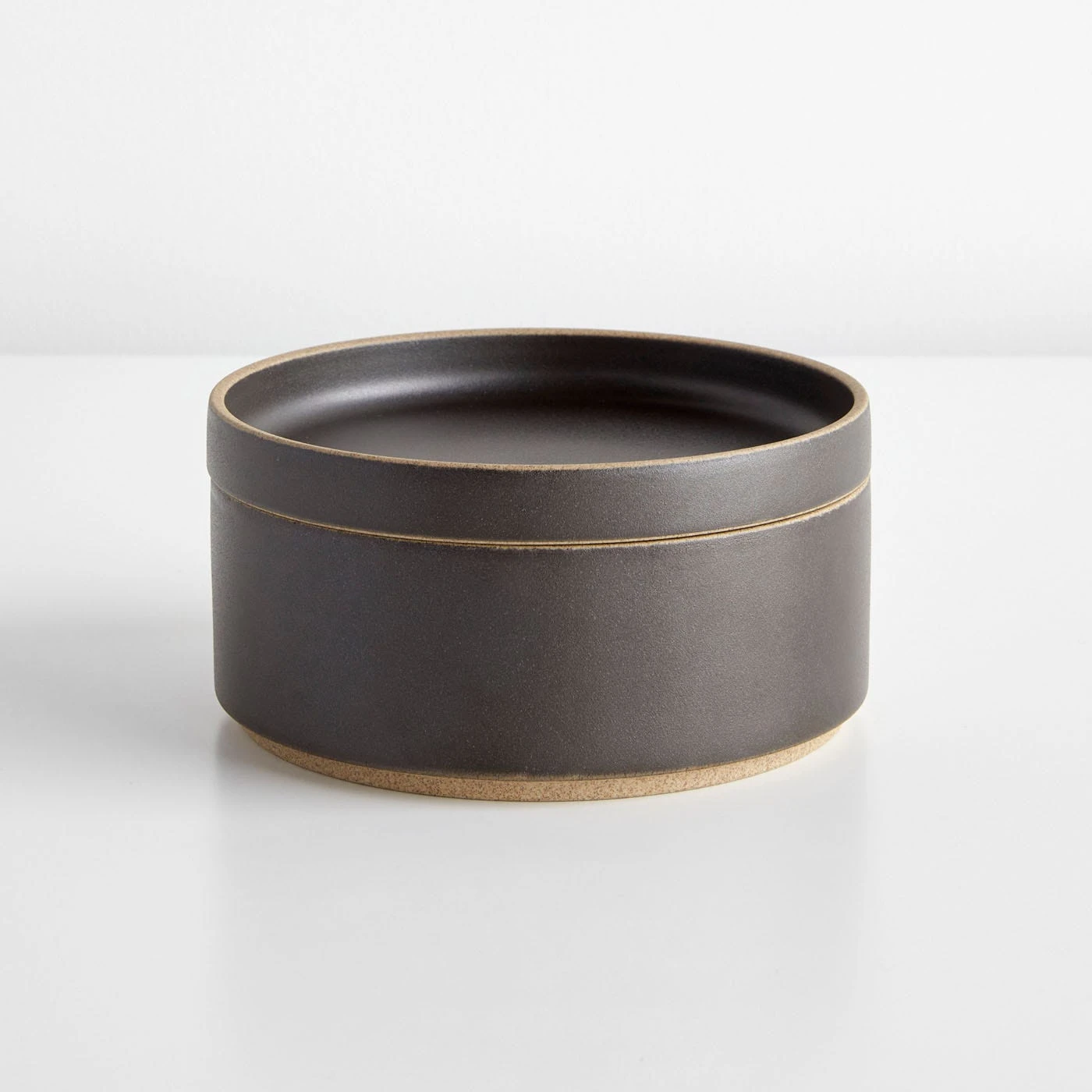 Hasami Black Bowl 5.5" 6 Hasami Black Bowl 5.5" - Image 4