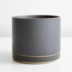 Hasami Black Large Planter And Saucer Set