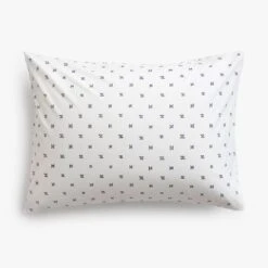 Sashi Geo Navy Pillowcase Set