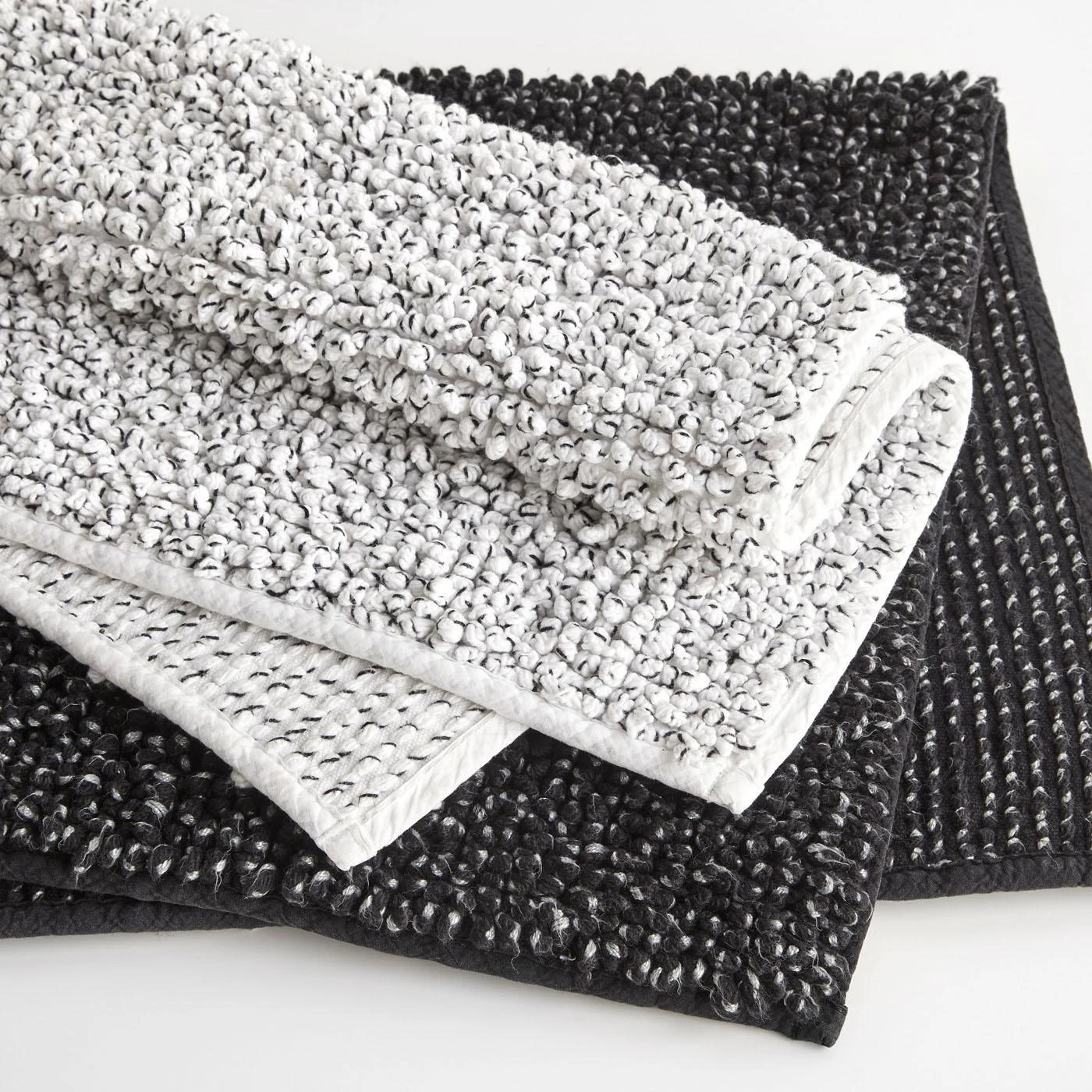 Foster Black Bath Mat 6 Foster Black Bath Mat - Image 4