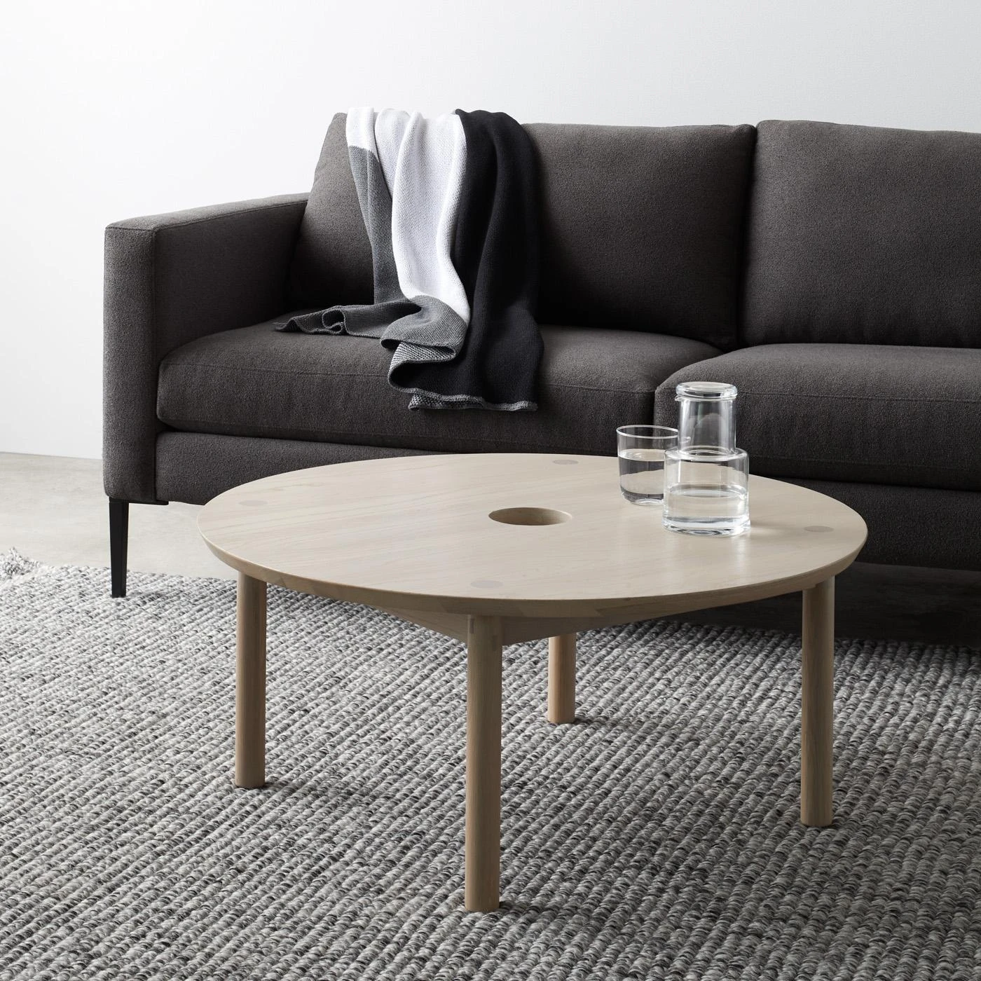 Eva Bedside Carafe Set 8 Eva Bedside Carafe Set - Image 6