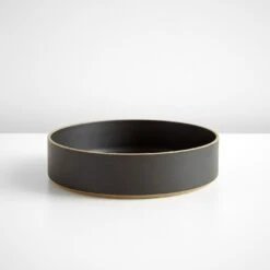 Hasami Black Bowl 8.5"