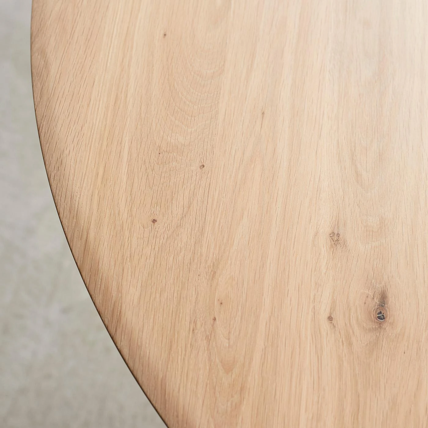 Torsion Oak Round Dining Table 50" 5 Torsion Oak Round Dining Table 50" - Image 3