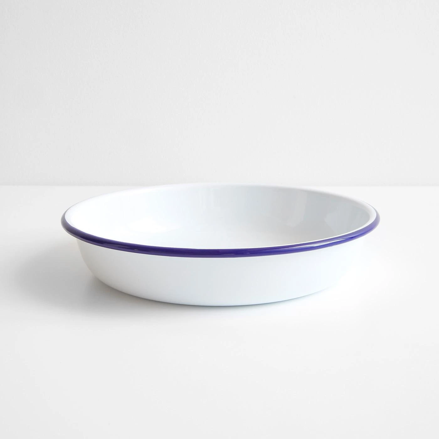Falcon White Enamelware Serve Bowl 11" 3 Falcon White Enamelware Serve Bowl 11"