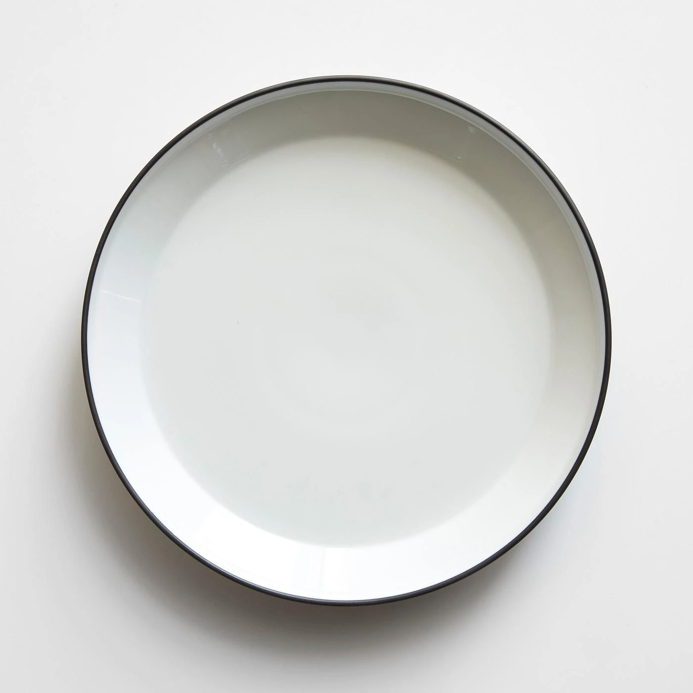 Rim Black Plate 9.5" 4 Rim Black Plate 9.5" - Image 2