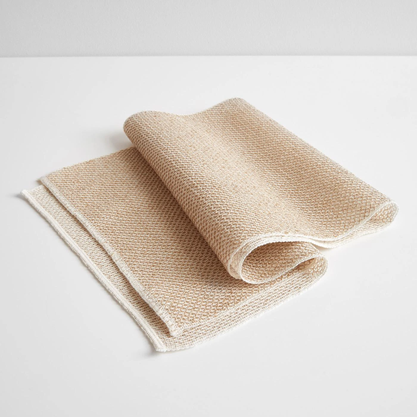 Sasawashi Mesh Body Scrub Towel 4 Sasawashi Mesh Body Scrub Towel - Image 2
