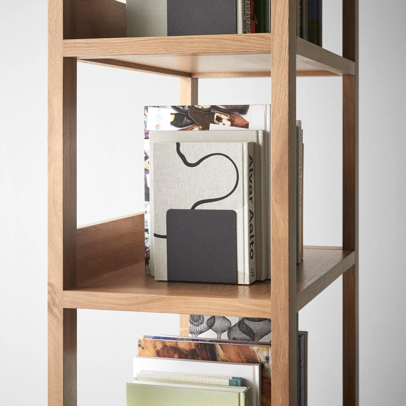 Ellepi Black Steel Bookends Set Of 2 4 Ellepi Black Steel Bookends Set Of 2 - Image 2