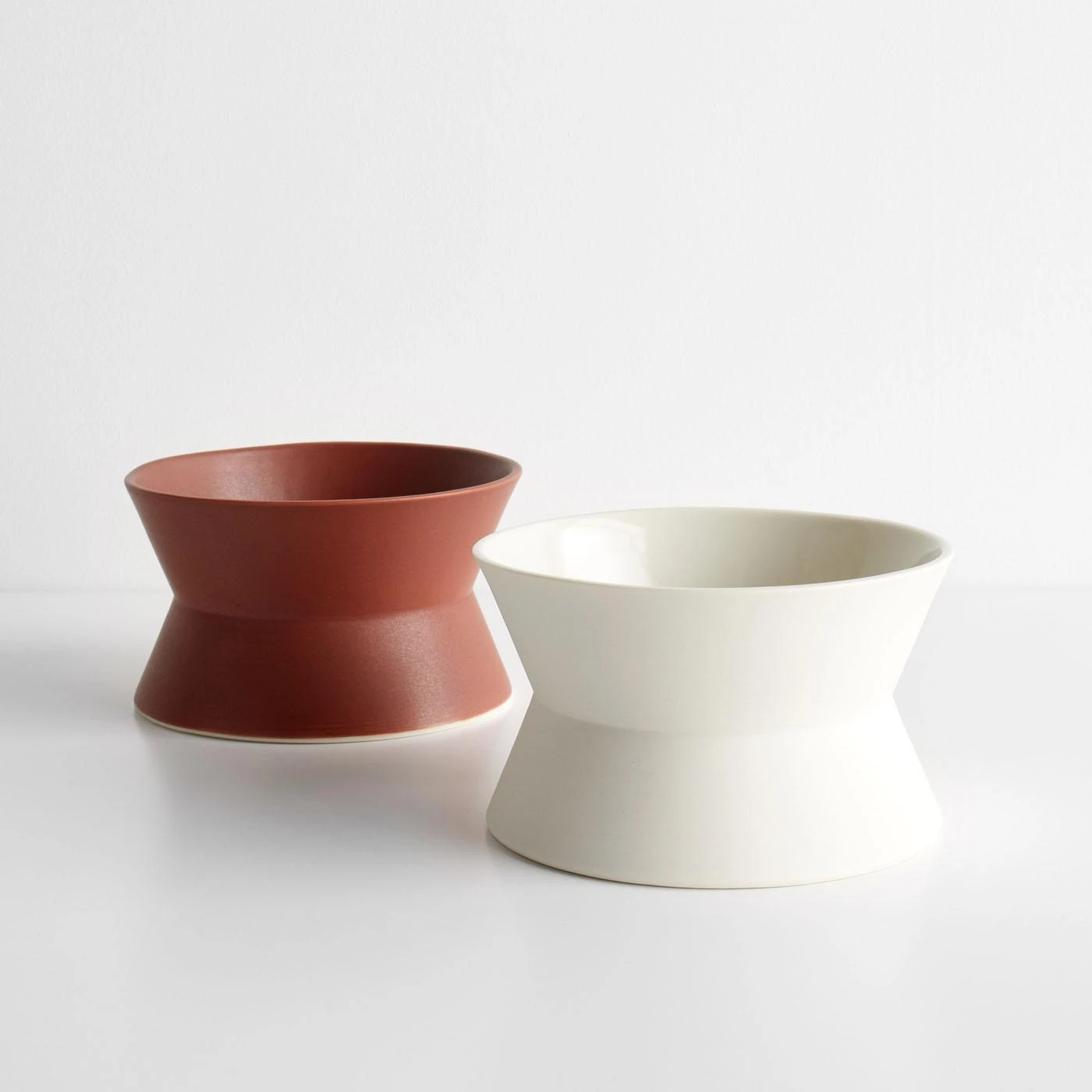 Zig Zag White Low Bowl 4 Zig Zag White Low Bowl - Image 2