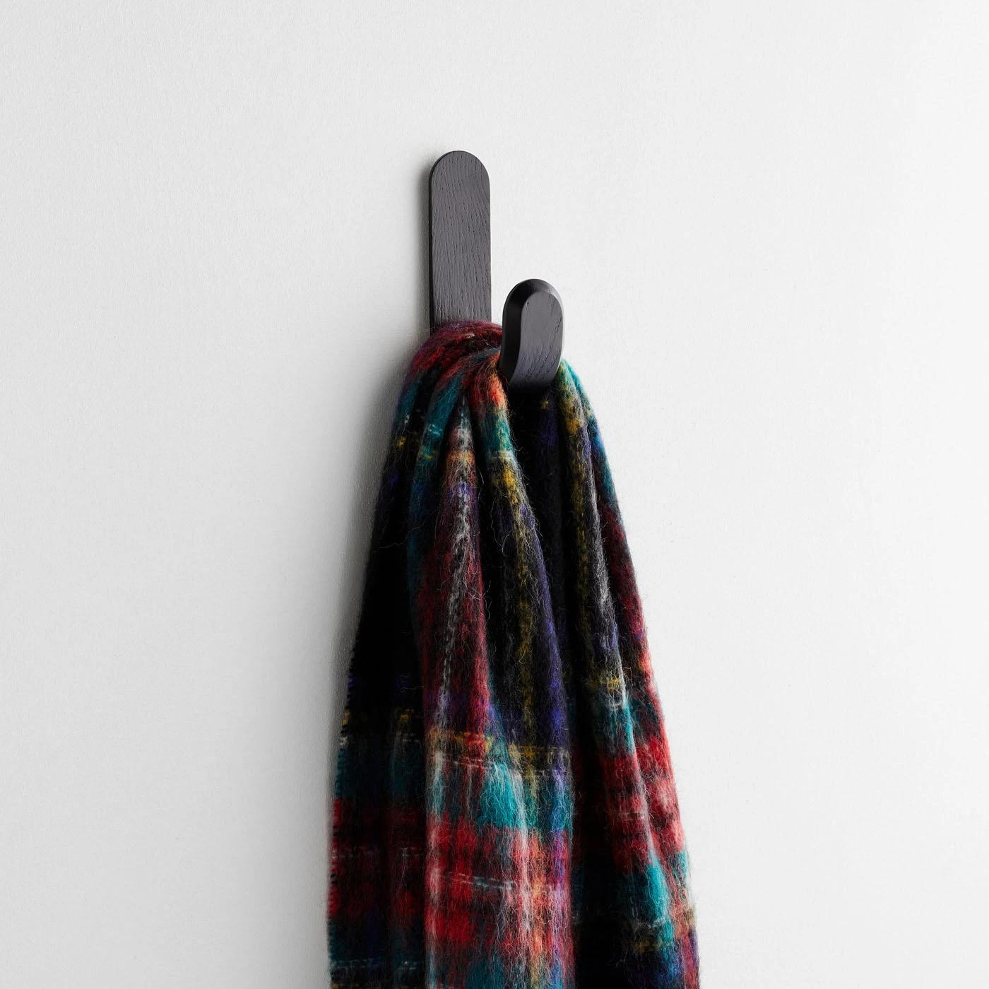 Curve Black Wall Hook 4 Curve Black Wall Hook - Image 2