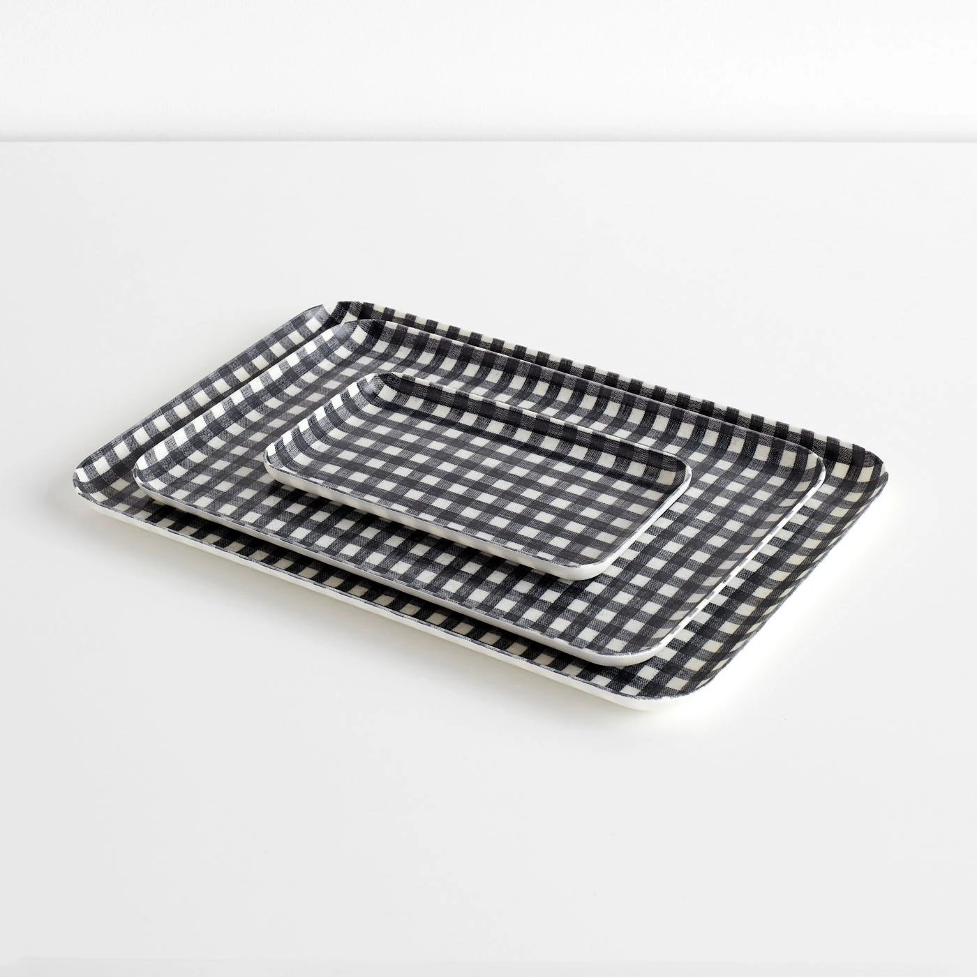 Check Navy Large Linen Coated Tray 5 Check Navy Large Linen Coated Tray - Image 3