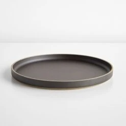 Hasami Black Plate 10"