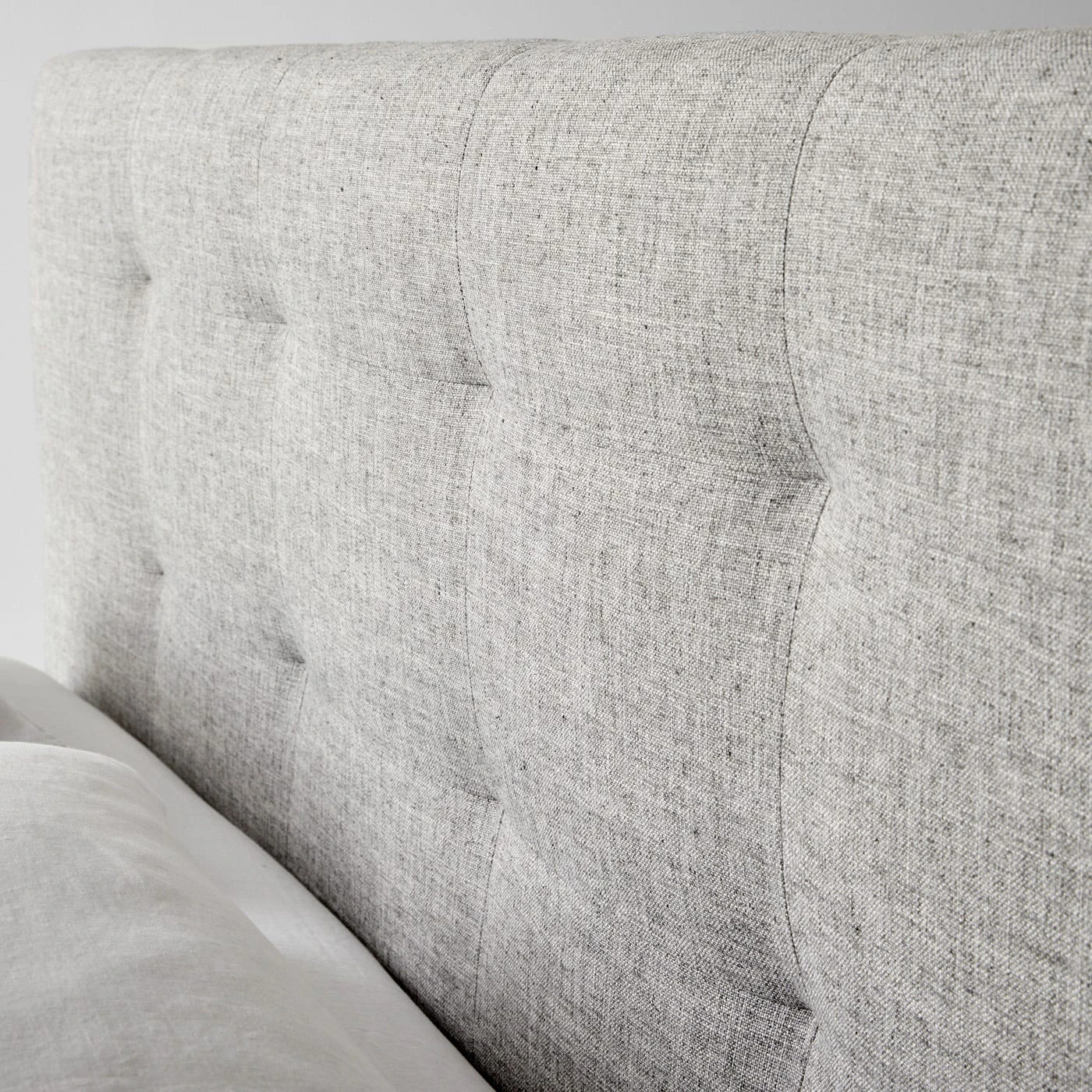 Wells Tweed Gray Bed 4 Wells Tweed Gray Bed - Image 2