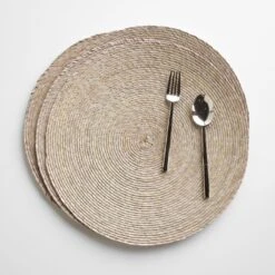Onda Birch Round Placemat 15 Onda Birch Round Placemat -Furniture Store 102005 gallery 2
