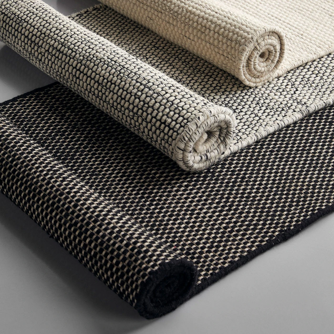 Loop White Rug 13 Loop White Rug - Image 11