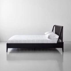 Spindle Black Bed -Furniture Store 102555 102556 gallery3 2