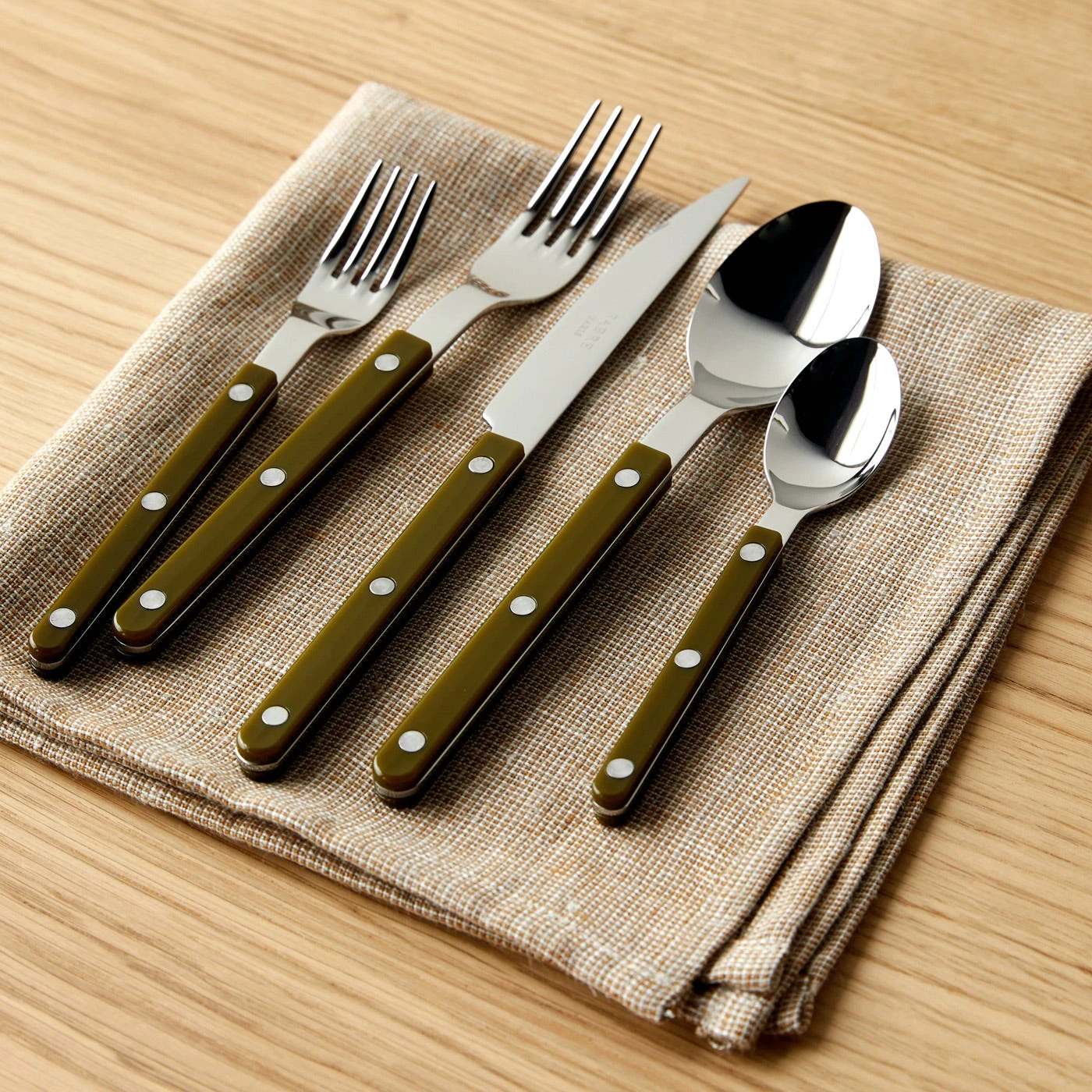 Bistro Fern Green 5pc Flatware Set 4 Bistro Fern Green 5pc Flatware Set - Image 2