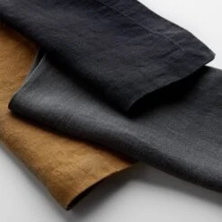 Linen Bronze Napkin 18 Linen Bronze Napkin -Furniture Store 102587 102588 102589 2 2