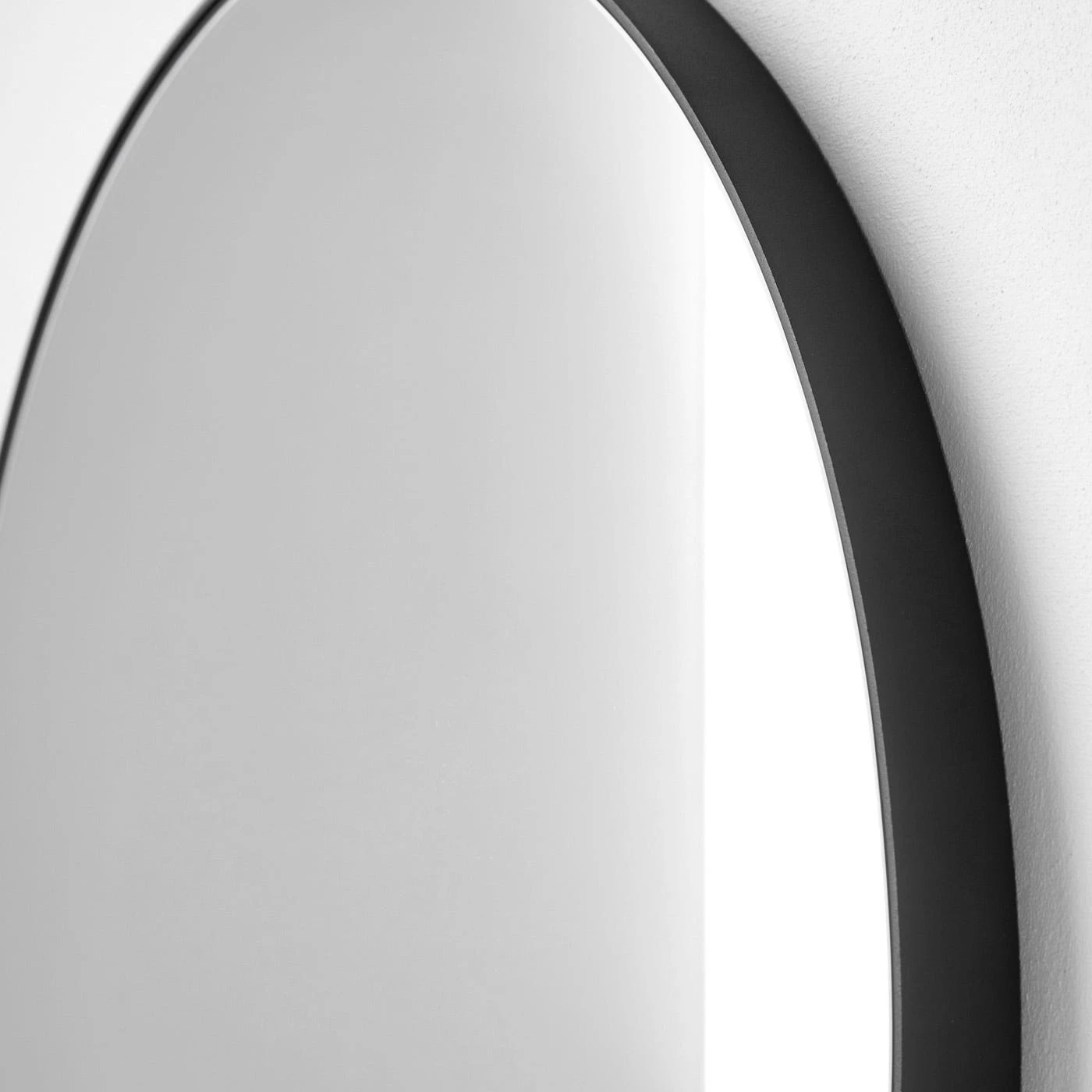Black Round Wall Mirror 20" 5 Black Round Wall Mirror 20" - Image 3