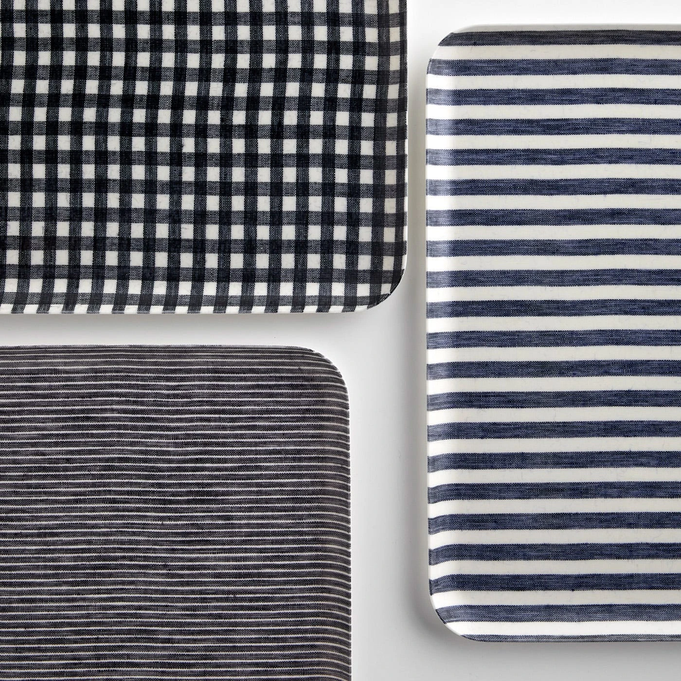 Check Navy Large Linen Coated Tray 7 Check Navy Large Linen Coated Tray - Image 5