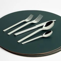 Dot Deep Pine Round Leather Placemat 10 Dot Deep Pine Round Leather Placemat -Furniture Store 102959 3 2