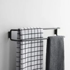 Mini Grid Black Bath Sheet -Furniture Store 103093 3 1 1