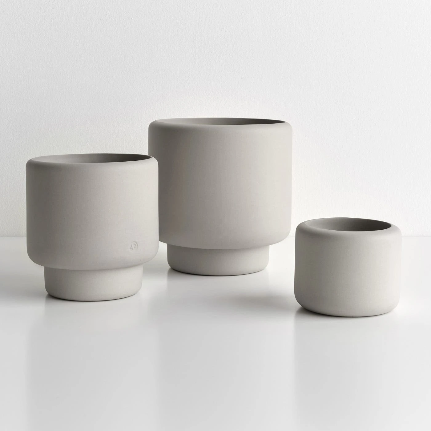 Botany Concrete Gray Small Planter 5 Botany Concrete Gray Small Planter - Image 3