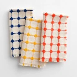 Wicker Persimmon Orange Napkins Set Of 4 11 Wicker Persimmon Orange Napkins Set Of 4 -Furniture Store 103164 103166 103165 1 1