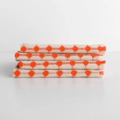 Wicker Persimmon Orange Napkins Set Of 4 10 Wicker Persimmon Orange Napkins Set Of 4 -Furniture Store 103165 3 1