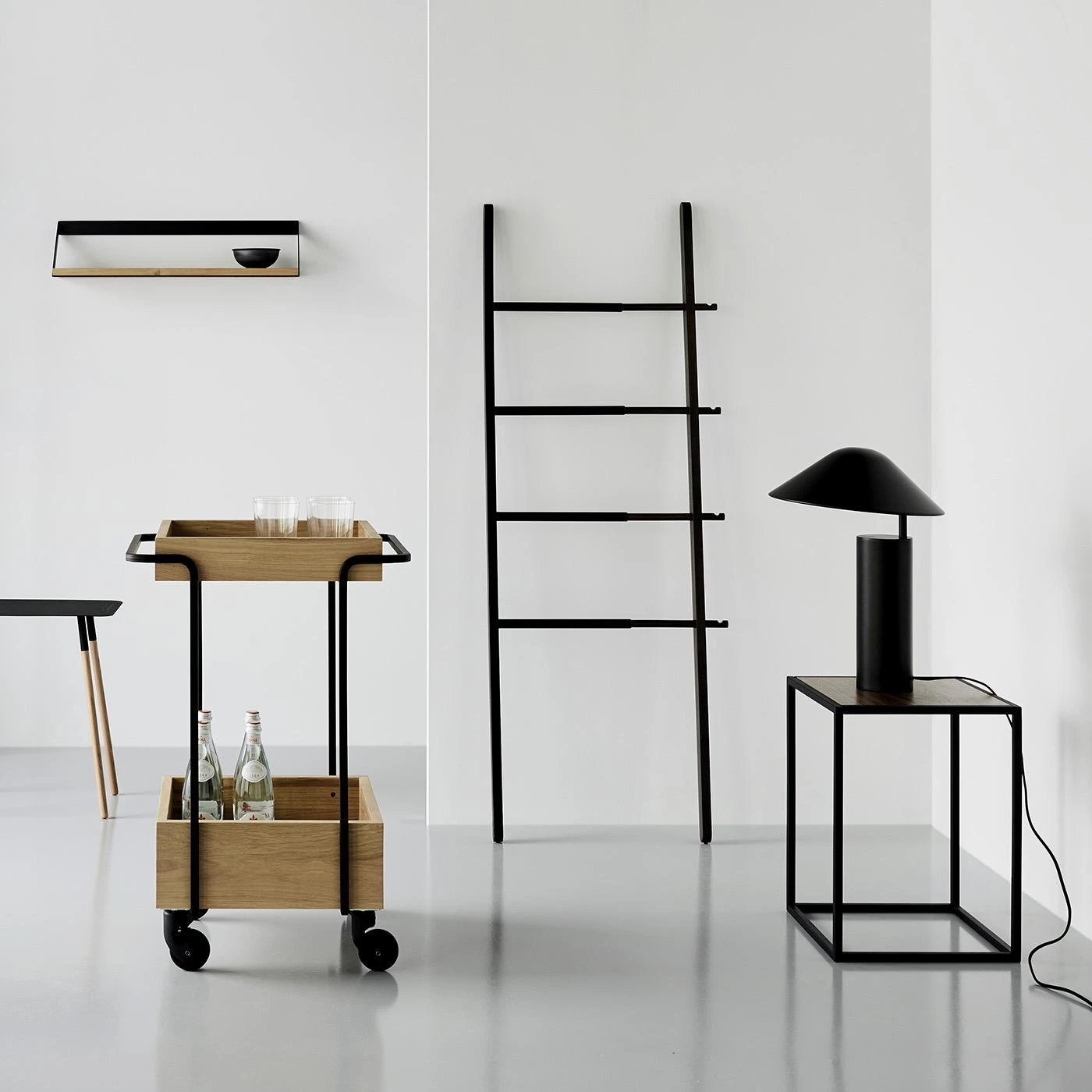 Damo Black Table Lamp 13 Damo Black Table Lamp - Image 11