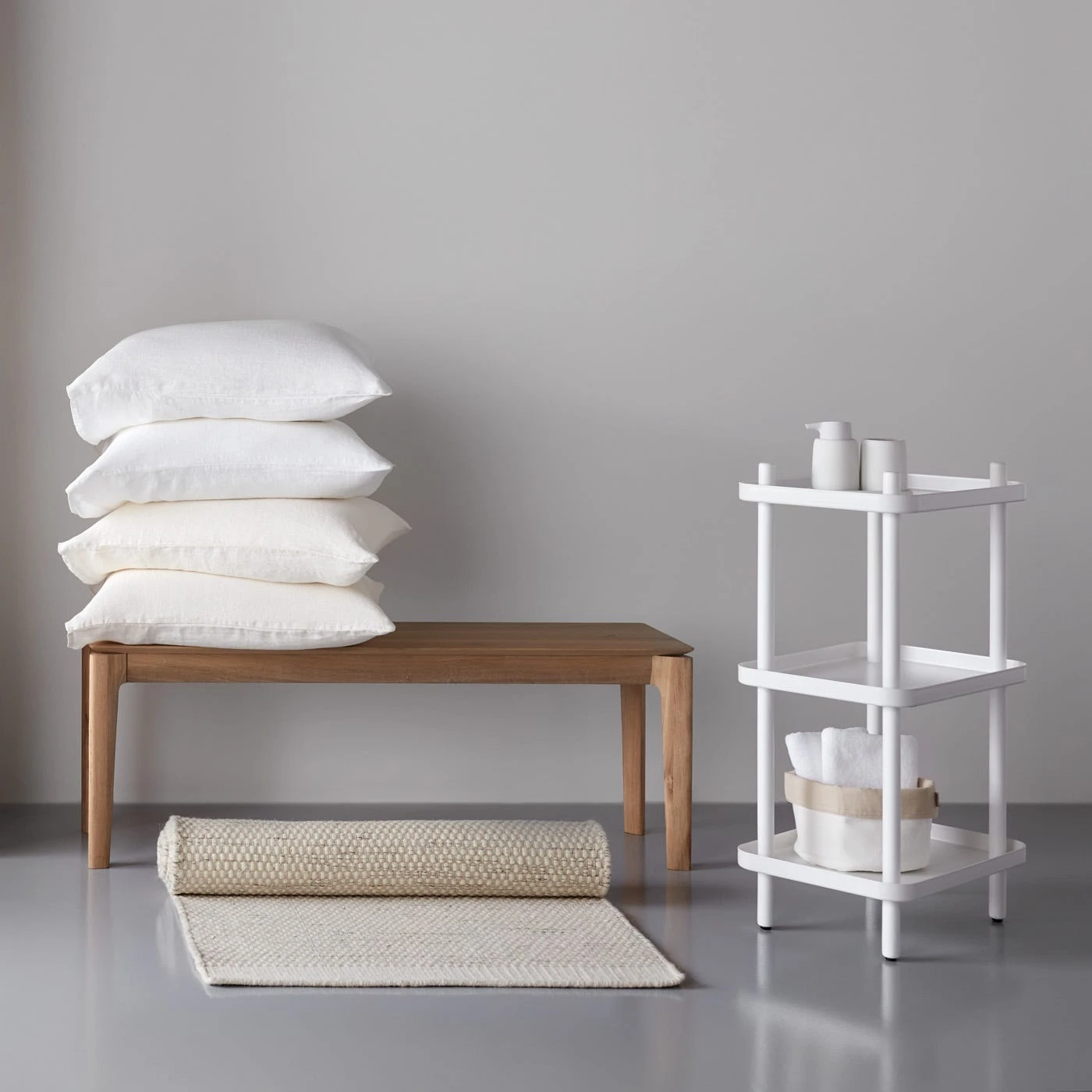 Sono White Soap Dispenser - Image 9