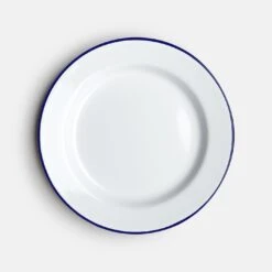 Falcon White Enamelware Plates Set Of 4 -Furniture Store a134030p4 gallery 1