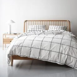 Damo White Table Lamp -Furniture Store back cover spindle oak grid 3