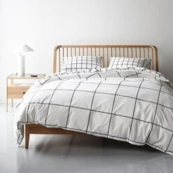 Spindle Oak Bed -Furniture Store back cover spindle oak grid 4