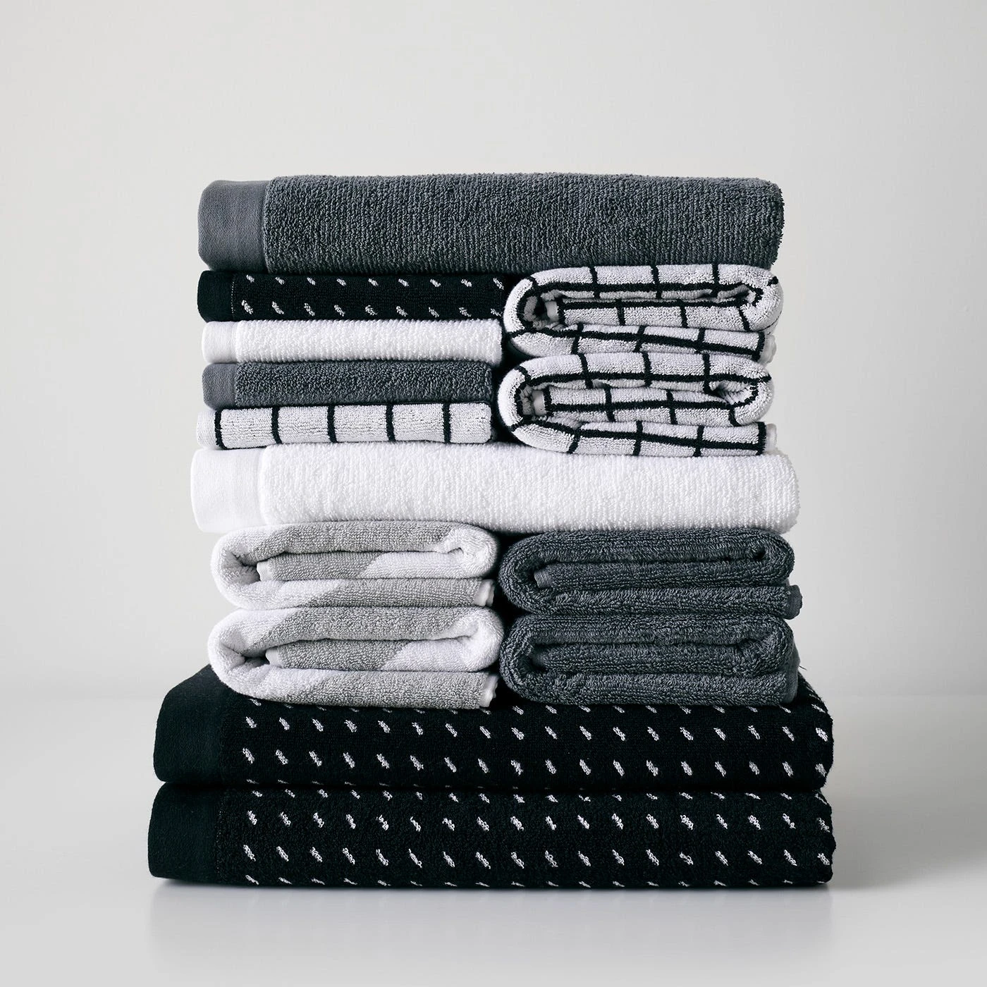 Logan Graphite Bath Towel 14 Logan Graphite Bath Towel - Image 12