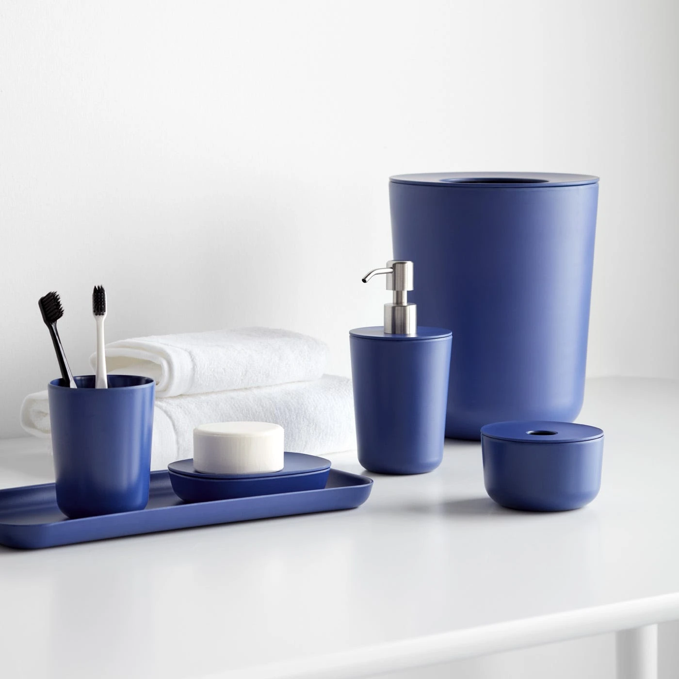 Ekobo Royal Blue Waste Bin 6 Ekobo Royal Blue Waste Bin - Image 4