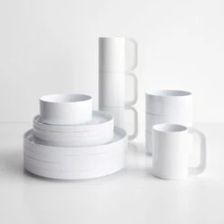 Heller White 3pc Dinnerware Set -Furniture Store hellerwhitedinnerwarebundle 2022 main