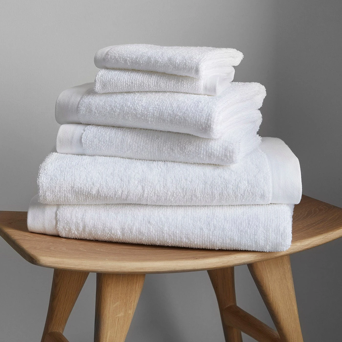 Logan White Towel 6pc Bundle 7 Logan White Towel 6pc Bundle - Image 5