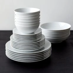 Medaillon Cereal Bowl 19 Medaillon Cereal Bowl -Furniture Store medaillon dinnerware alternate