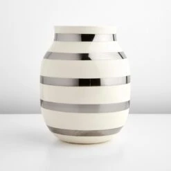 Omaggio Silver Medium Vase