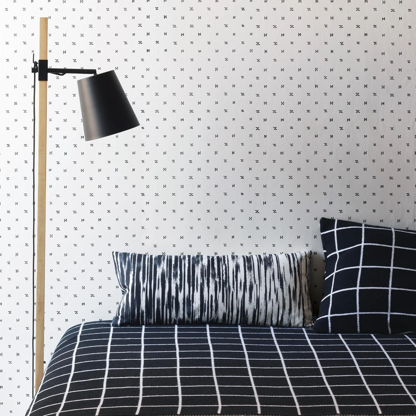 Sashi Geo Black Wallpaper 9 Sashi Geo Black Wallpaper - Image 7