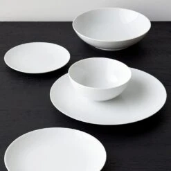Medaillon Cereal Bowl 20 Medaillon Cereal Bowl -Furniture Store page 30 31 medaillon dinnerware