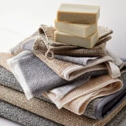Sasawashi Mesh Body Scrub Towel 17 Sasawashi Mesh Body Scrub Towel -Furniture Store page 44 sasawashi binchotan bath linens 3 3
