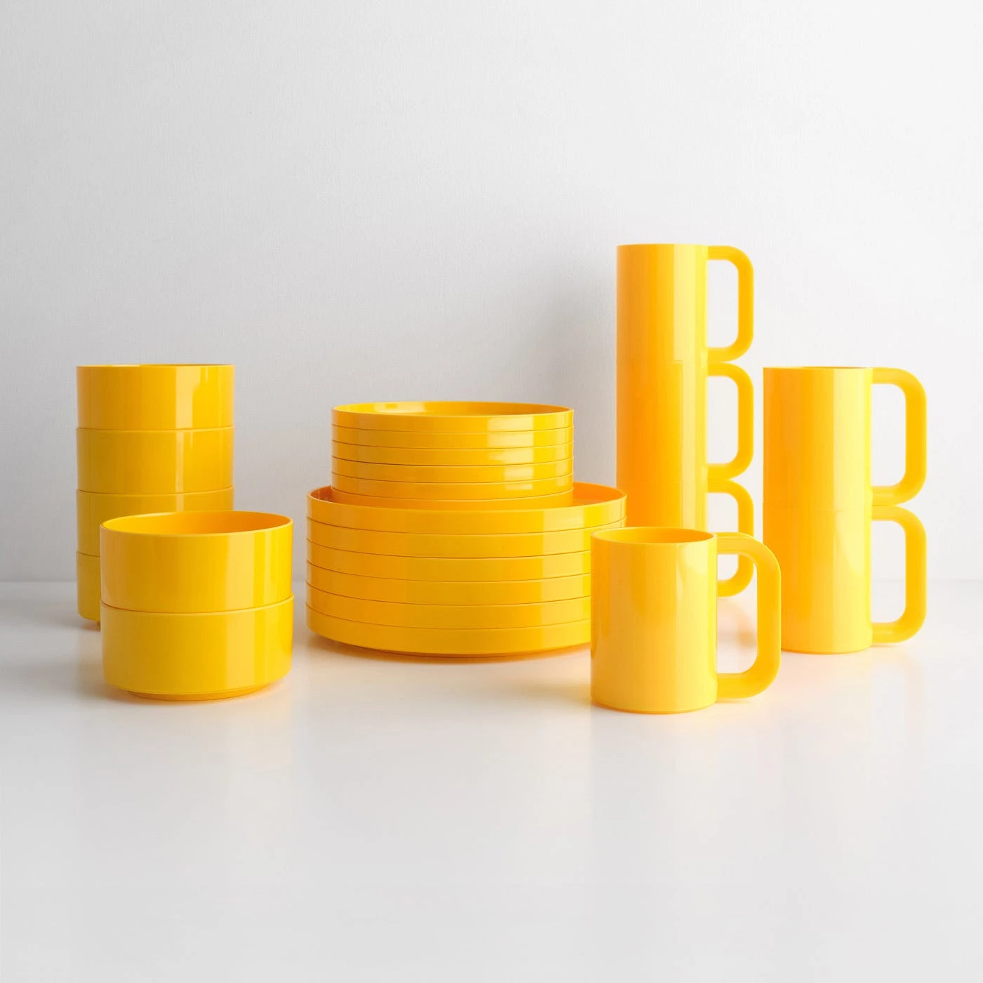 Heller Yellow Mugs Set Of 6 7 Heller Yellow Mugs Set Of 6 - Image 5
