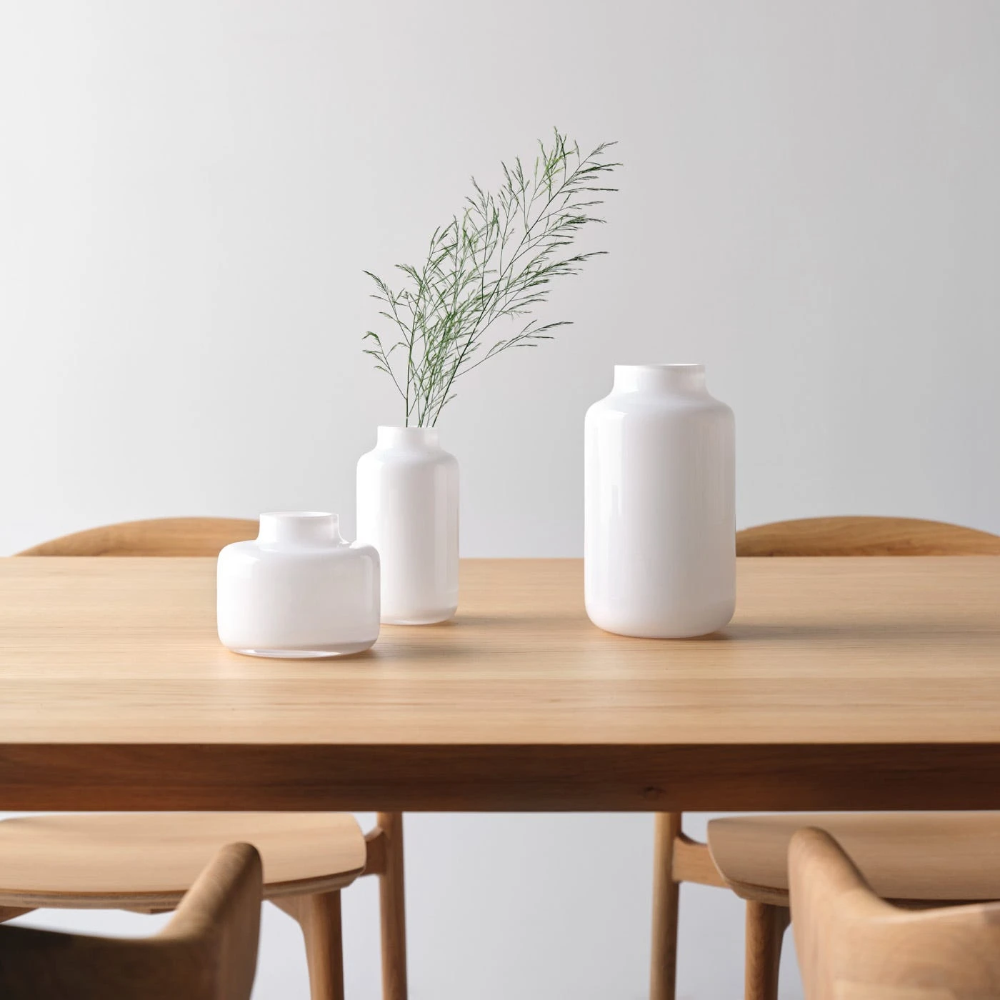 Mini Magnolia Opal White Wide Vase 5 Mini Magnolia Opal White Wide Vase - Image 3